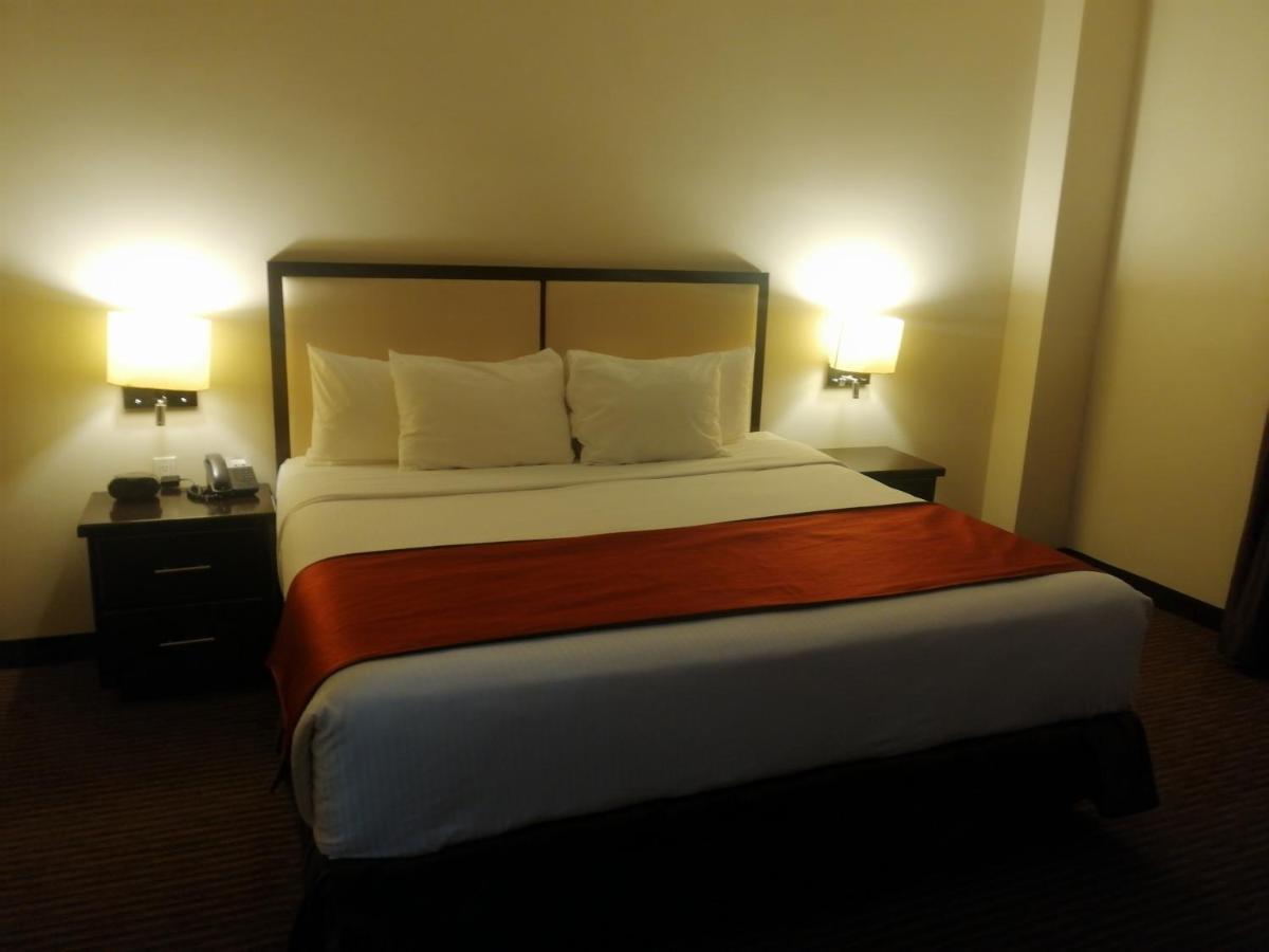 Best Western Plus La Mina Parral Buitenkant foto