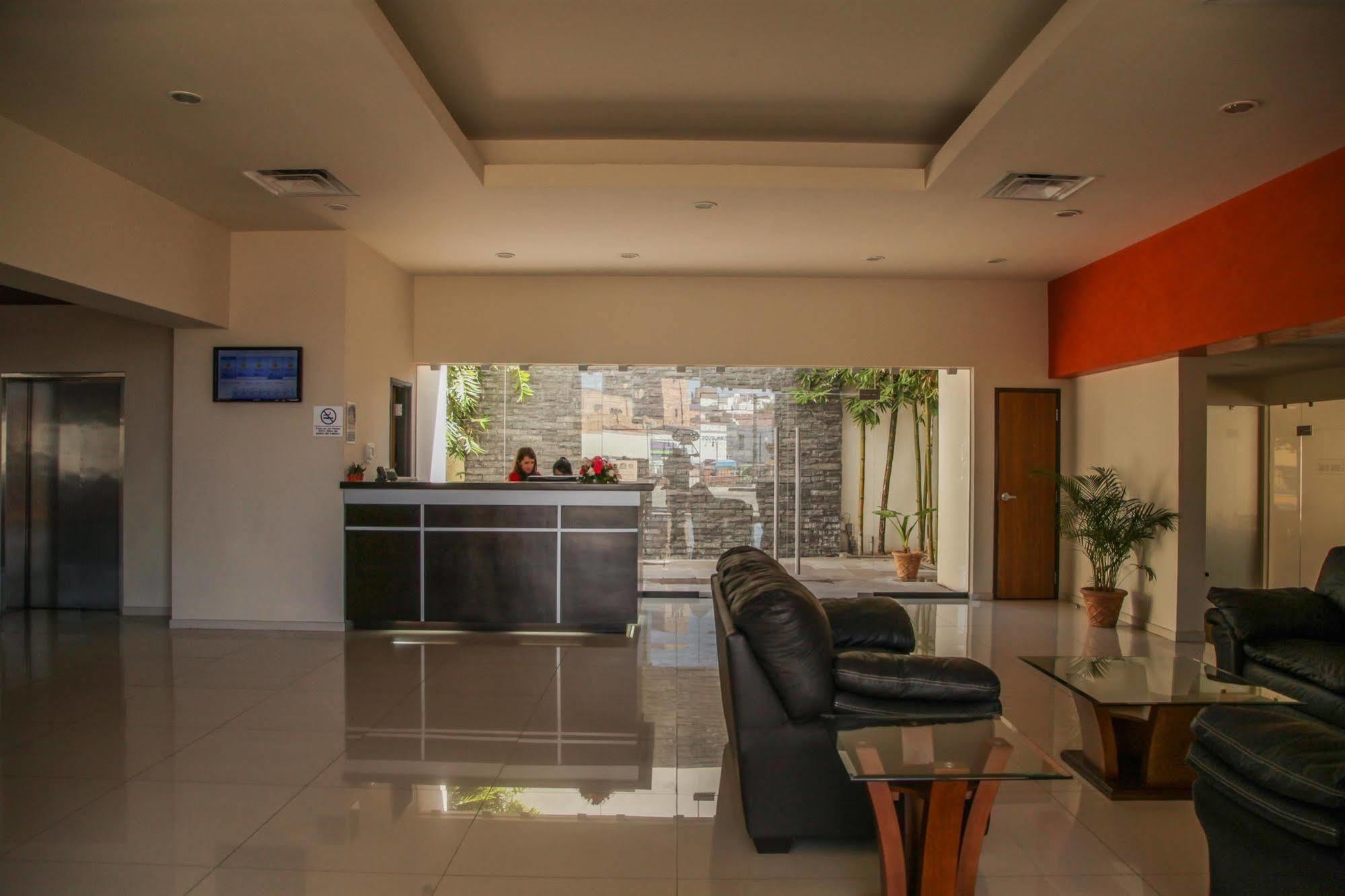 Best Western Plus La Mina Parral Interieur foto
